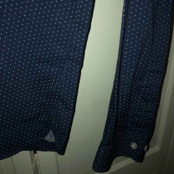 Navy Blue Van Heusen Large Button Up Long Sleeve - Picture 4 of 7
